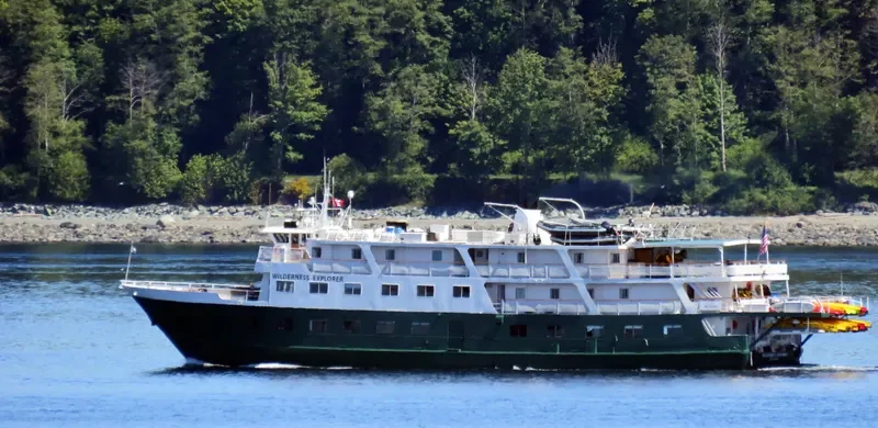 WILDERNESS EXPLORER Passenger Ship IMO 7641413 photo 6