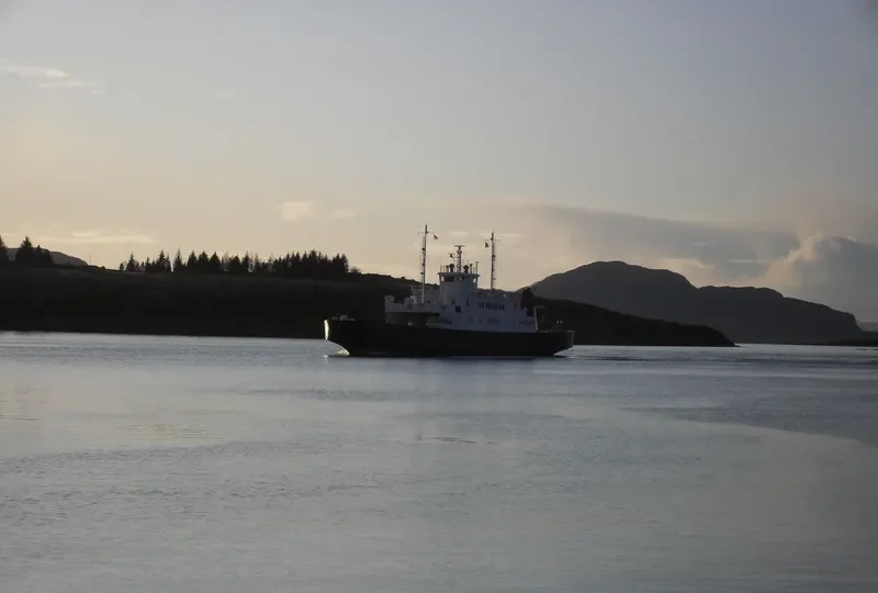 EID Ro-Ro IMO 7700403 photo 4