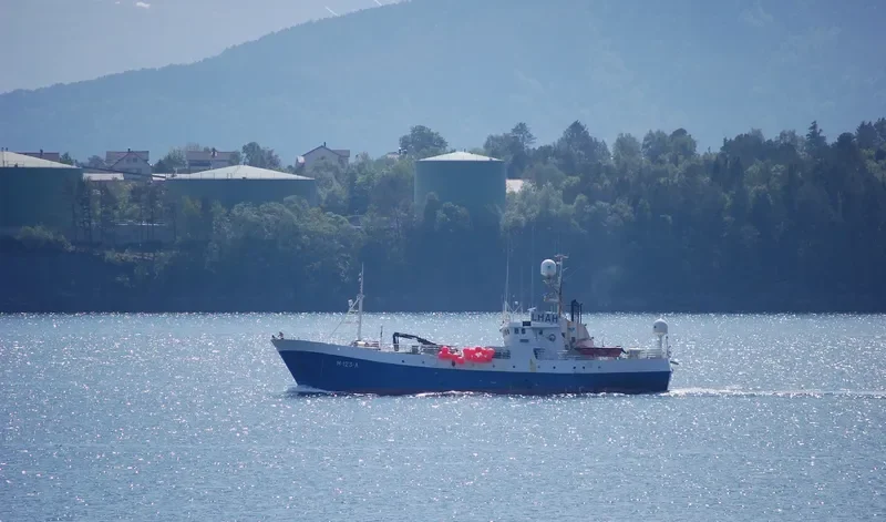 TORITA General Cargo IMO 7704746 photo 2