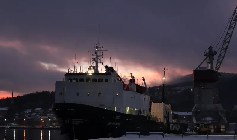 NORDVIK General Cargo Vessel IMO 7704837 photo 4