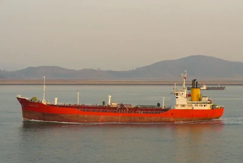 EASTERN CHAMPION Tanker IMO 7708156