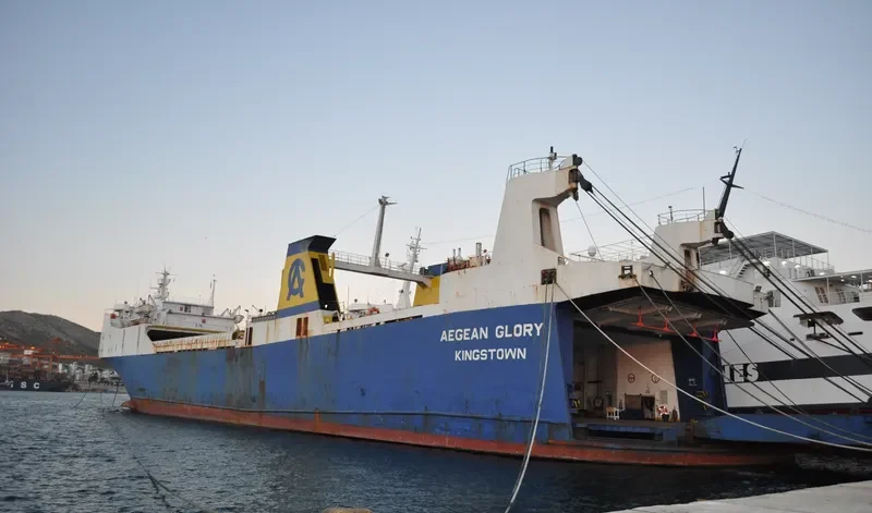 AEGEAN GLORY Ro-Ro IMO 7712121 photo 9