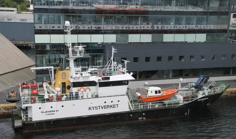 NITROX Pollution Control Vessel IMO 7712949 photo 4