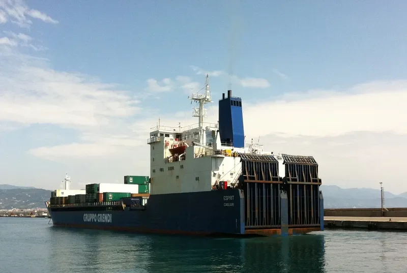 ESPRIT Ro-Ro IMO 7713383 photo 4