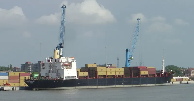BALEARES Container Ship IMO 7714349 photo 3