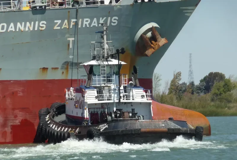 LIBERTY Tug Boat IMO 7717626 photo 4