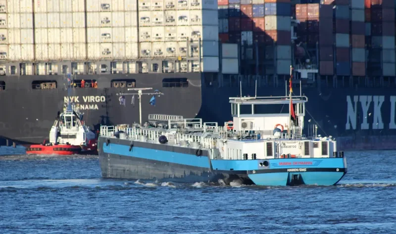 MARIA DEYMANN Tanker IMO 7719715 photo 4