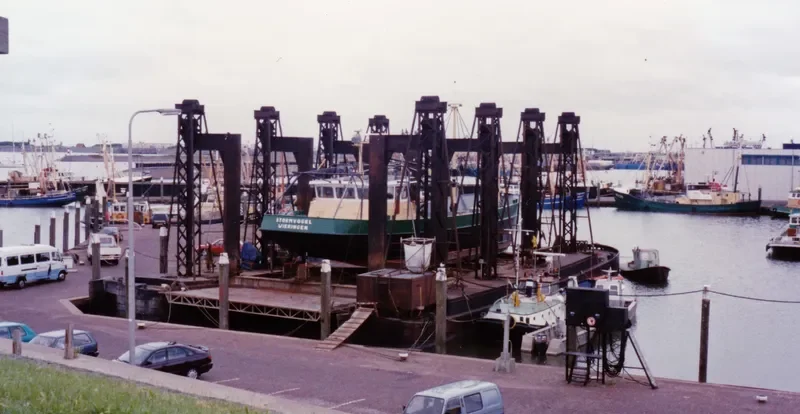 STORMVOGEL Fishing Vessel IMO 7721031 photo 3