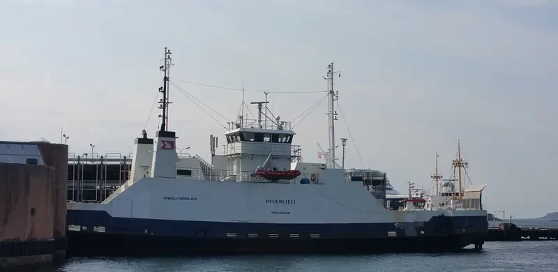 RYGERFJELL Ro-Ro Vessel IMO 7721134 photo 2