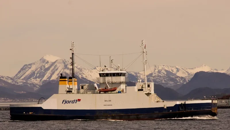 RYGERFJELL Ro-Ro Vessel IMO 7721134 photo 6