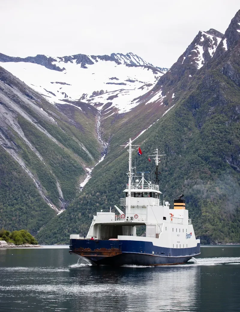 RYGERFJELL Ro-Ro Vessel IMO 7721134 photo 10