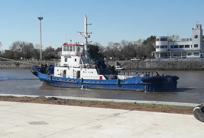 TORNADO Tug Boat IMO 7723845 photo 3