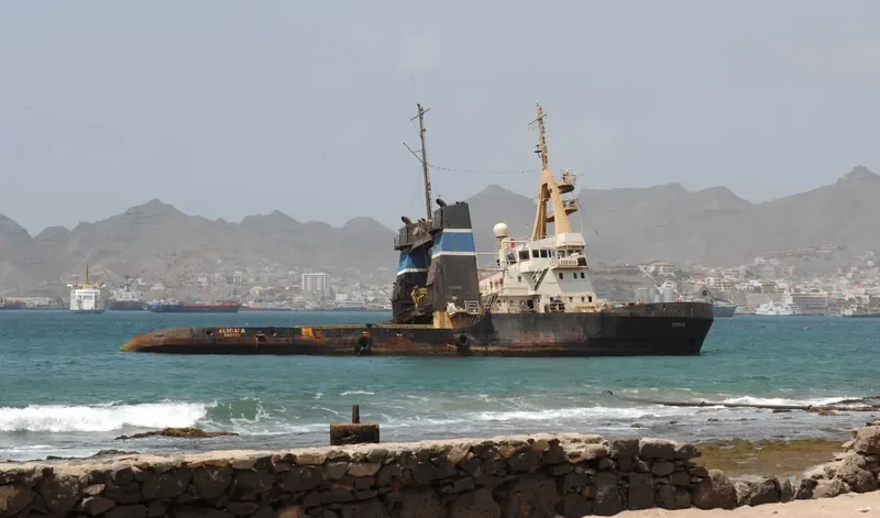 LEOPARD Tug Boat IMO 7723998