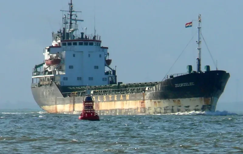 DEFNE Y Bulk Carrier IMO 7725518 photo 3