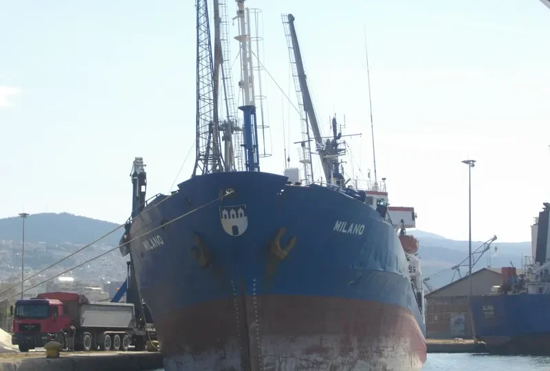 MILANO General Cargo Vessel IMO 7725609 photo 4