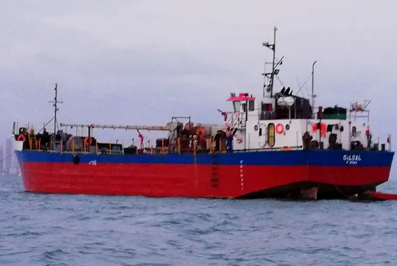 AP Tanker IMO 7728625 photo 8