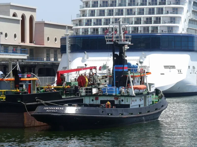 PORTOVENERE PRIMO Tug Boat IMO 7731402 photo 3