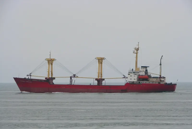 PIONER KARELII General Cargo Vessel IMO 7733668 photo 4