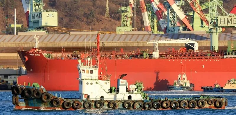 ULSAN 701 Tug Boat IMO 7736361 photo 2