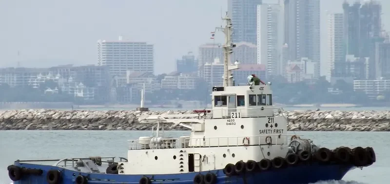 R.S.24 Tug Boat IMO 7740166 photo 3