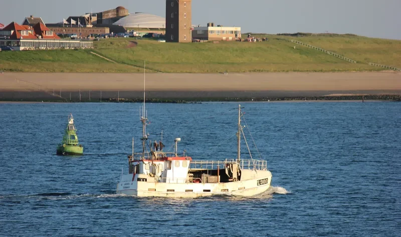 LAGUNEN Fishing Vessel IMO 7743235 photo 4