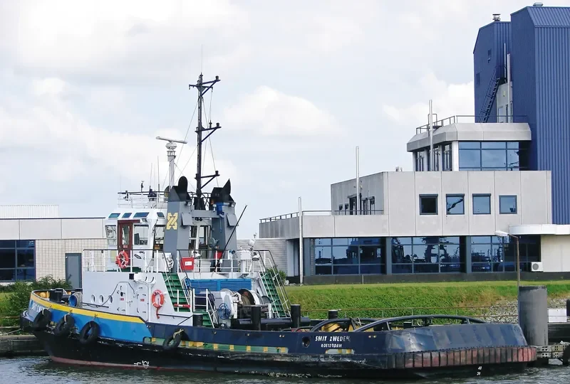 UREKA XII Tug Boat IMO 7800461 photo 2