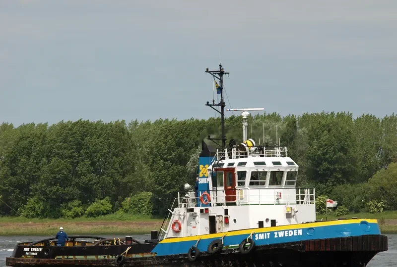 UREKA XII Tug Boat IMO 7800461 photo 6