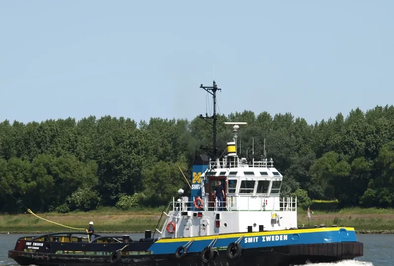 UREKA XII Tug Boat IMO 7800461 photo 9