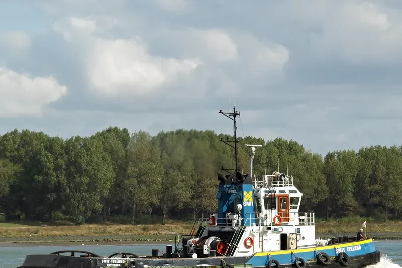 DELFI Tug Boat IMO 7800502 photo 7