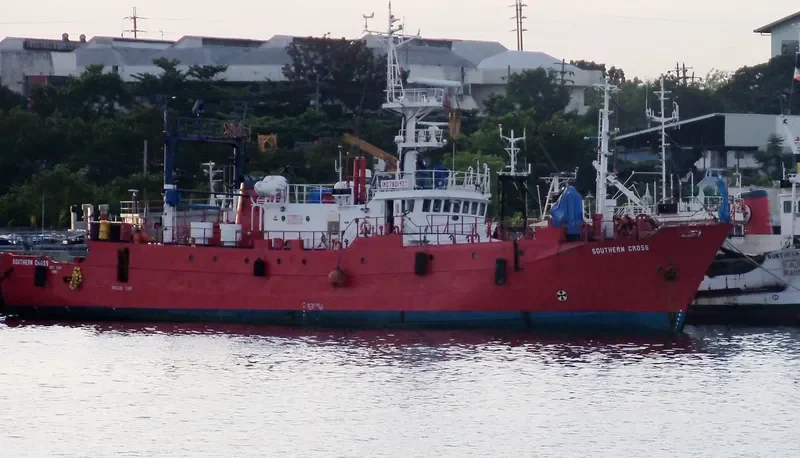 SOUTHERN CROSS Research Vessel IMO 7801427