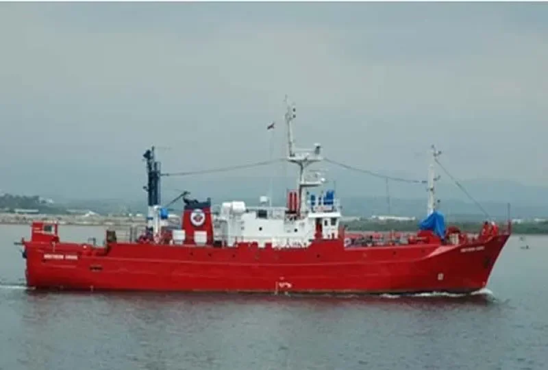 SOUTHERN CROSS Research Vessel IMO 7801427 photo 3
