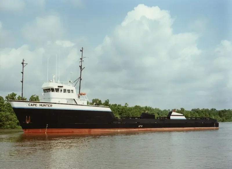 HUNTER Offshore Vessel IMO 7802586