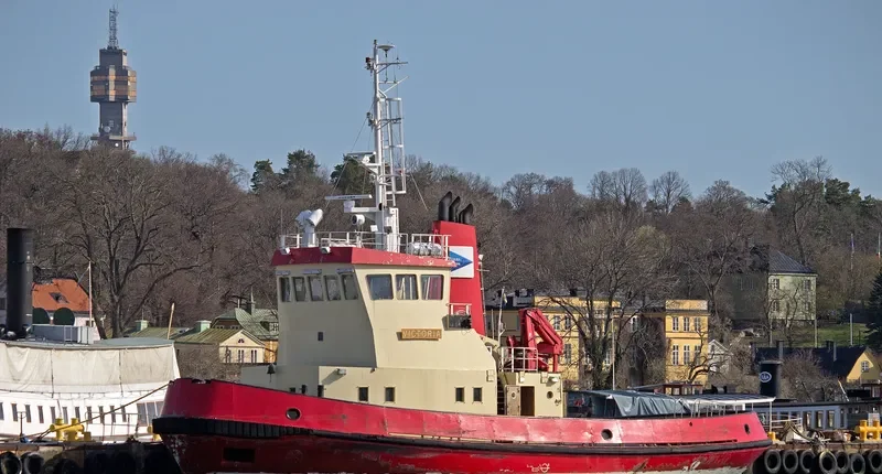 VICTORIA Tug Boat IMO 7802770 photo 6