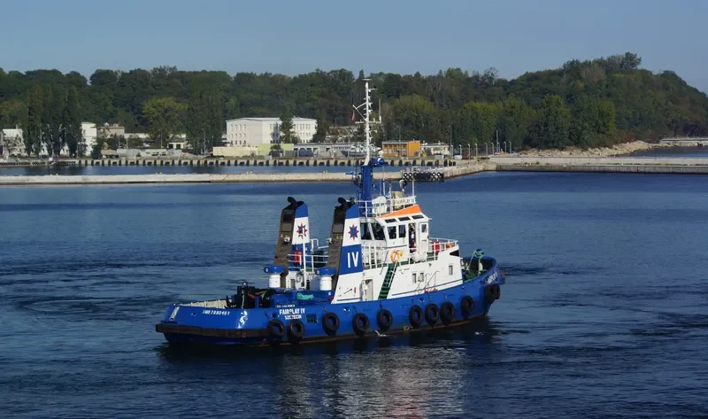 FAIRPLAY IV Tug Boat IMO 7803451 photo 2