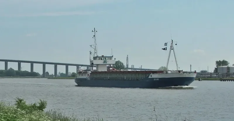 IOS ISLAND General Cargo IMO 7803475 photo 4