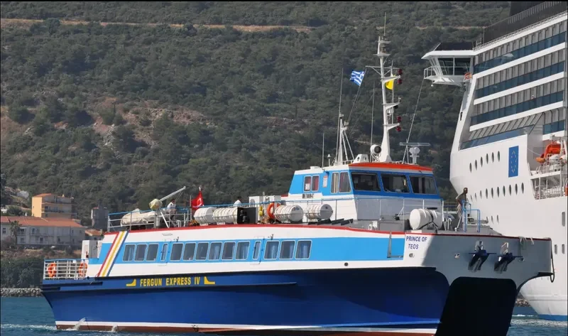 MED FAST Passenger Ship IMO 7808047 photo 5