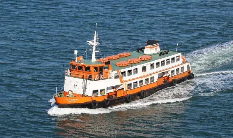 SEIXALENSE Passenger Ship IMO 7808669 photo 2