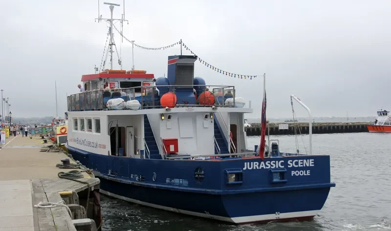 SAILOR Passenger Ship IMO 7811240 photo 9