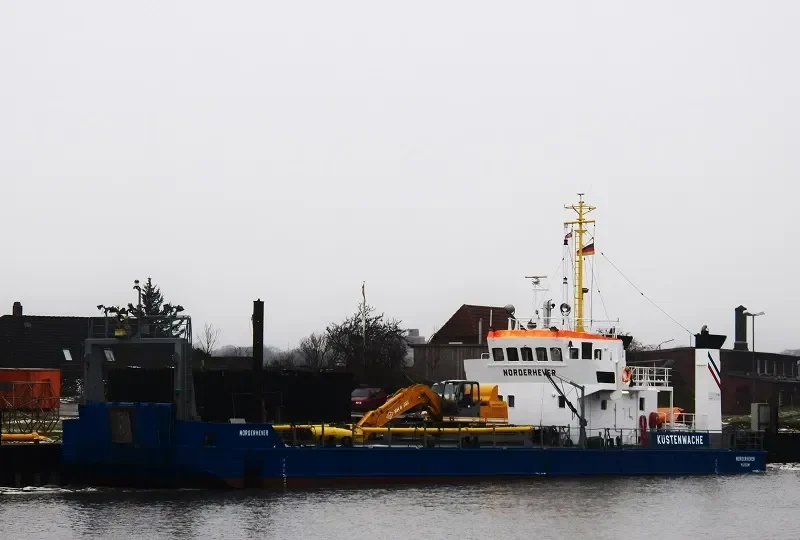 NORDERHEVER Pollution Control Vessel IMO 7812737