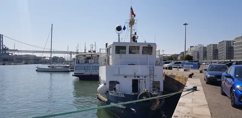 PRINCIPE DA BEIRA Passenger Ship IMO 7813236 photo 9