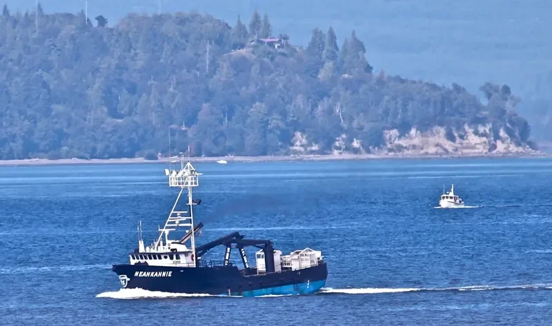 NEAHKAHNIE Fishing Vessel IMO 7813640 photo 7
