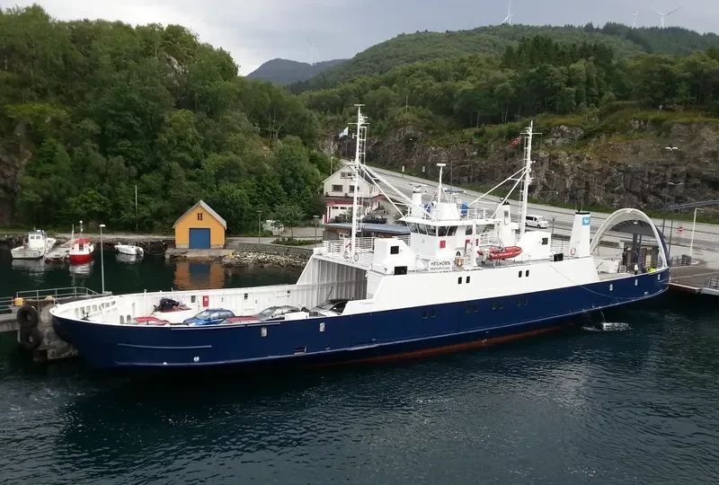 GJEMNES Ro-Ro IMO 7814333 photo 8