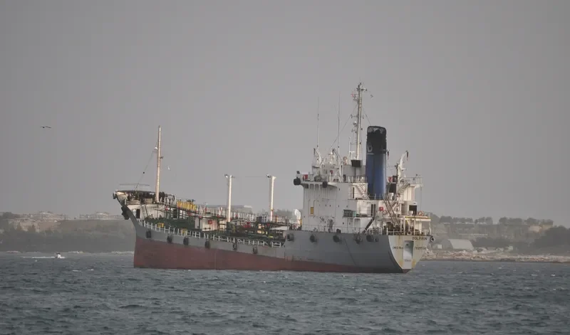 DOLPHIN Tanker IMO 7821532 photo 10