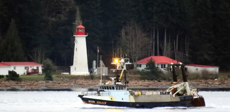 MUIR MILACH Fishing Vessel IMO 7823425 photo 3