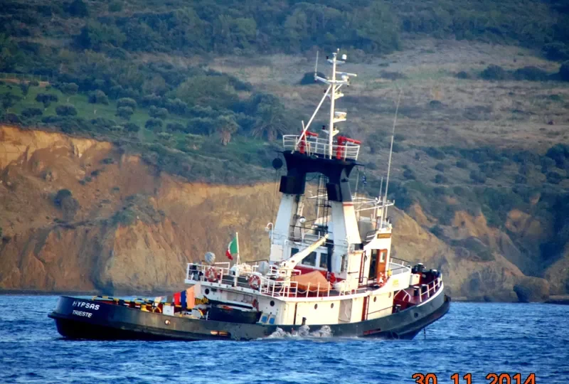 HYPSAS Tug Boat IMO 7824558 photo 4