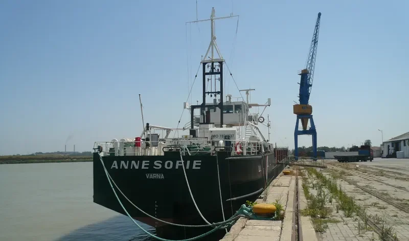 ANNE SOFIE General Cargo Vessel IMO 7824637 photo 6