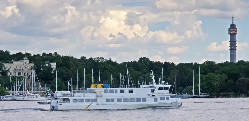ROSLAGEN Passenger Ship IMO 7826805 photo 6