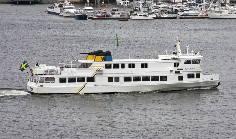 ROSLAGEN Passenger Ship IMO 7826805 photo 7
