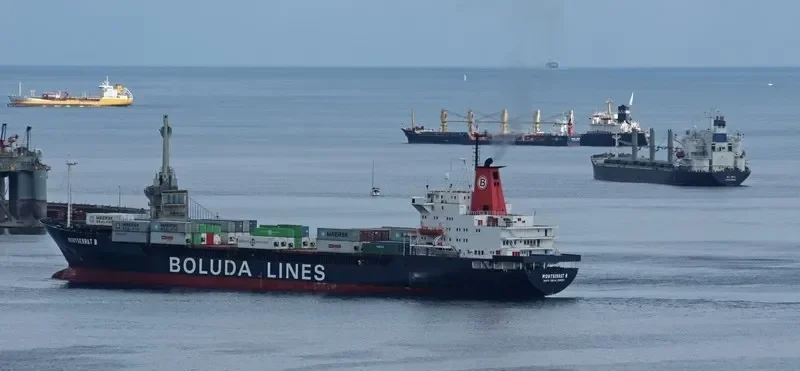 MONTSERRAT Container Ship IMO 7826879 photo 3