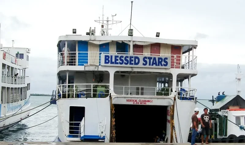 ASIAN STAR Passenger Ship IMO 7900455 photo 2